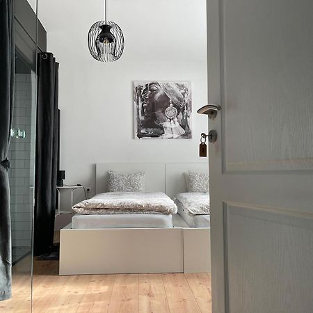 4 Stars Rooms Near Airport Scitarjevo エクステリア 写真